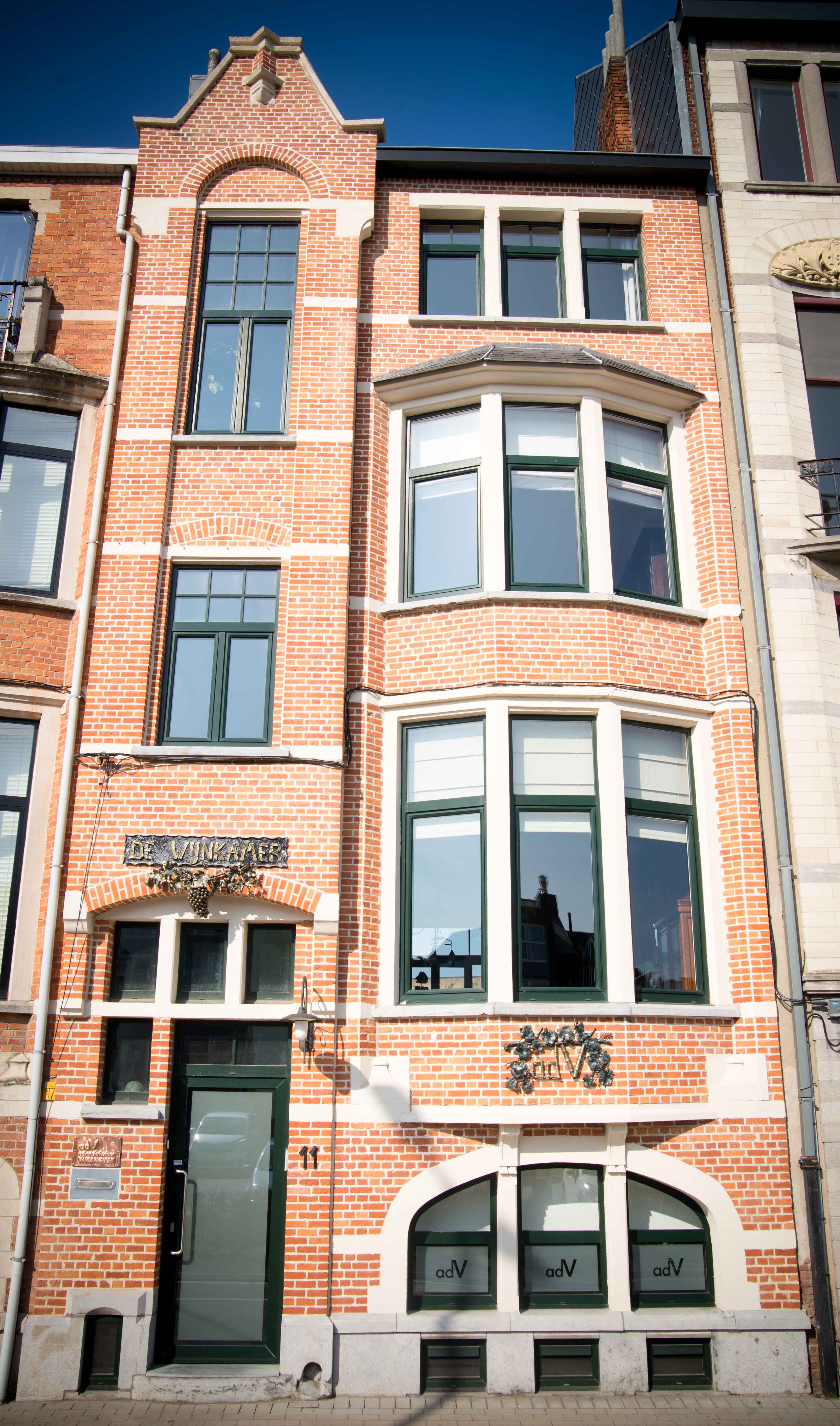 De wijnkamer interieur